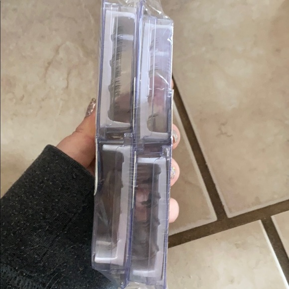 Lot of false eyelashes.. pack of Ardell singles - Picture 6 of 6